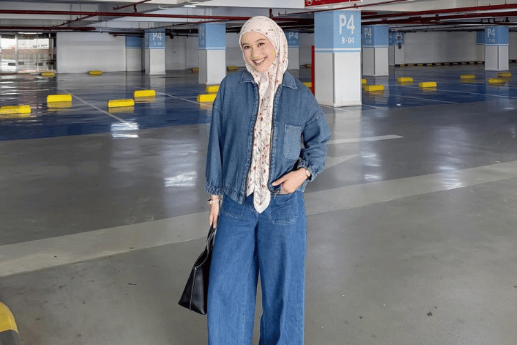 Cover Outer Hijab - instagram.comravalsaa.png