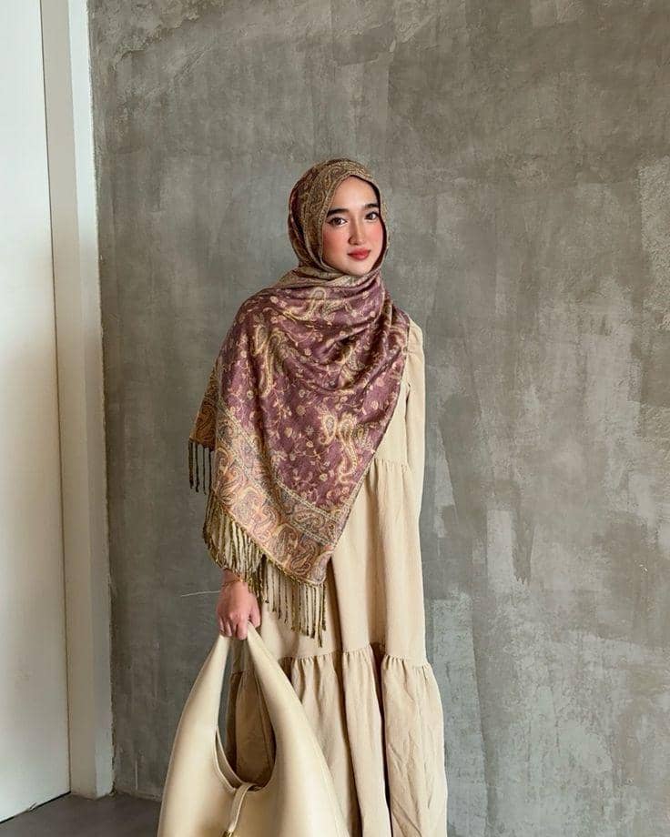 perbedaan khimar dan scarf