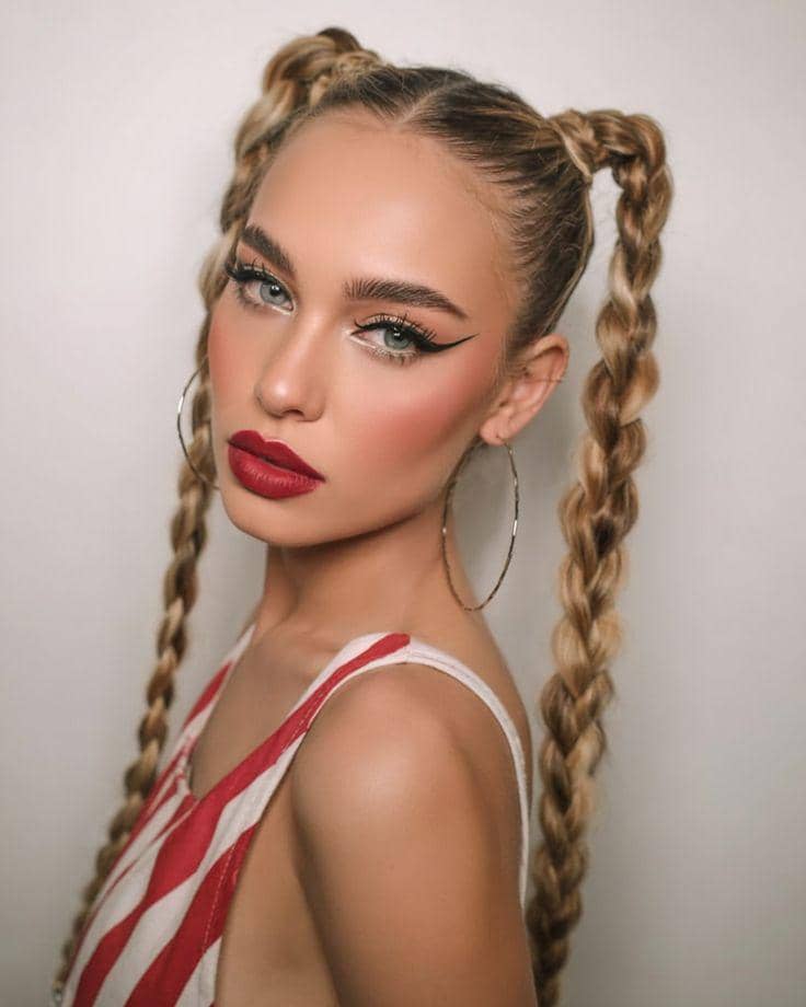 variasi double ponytail