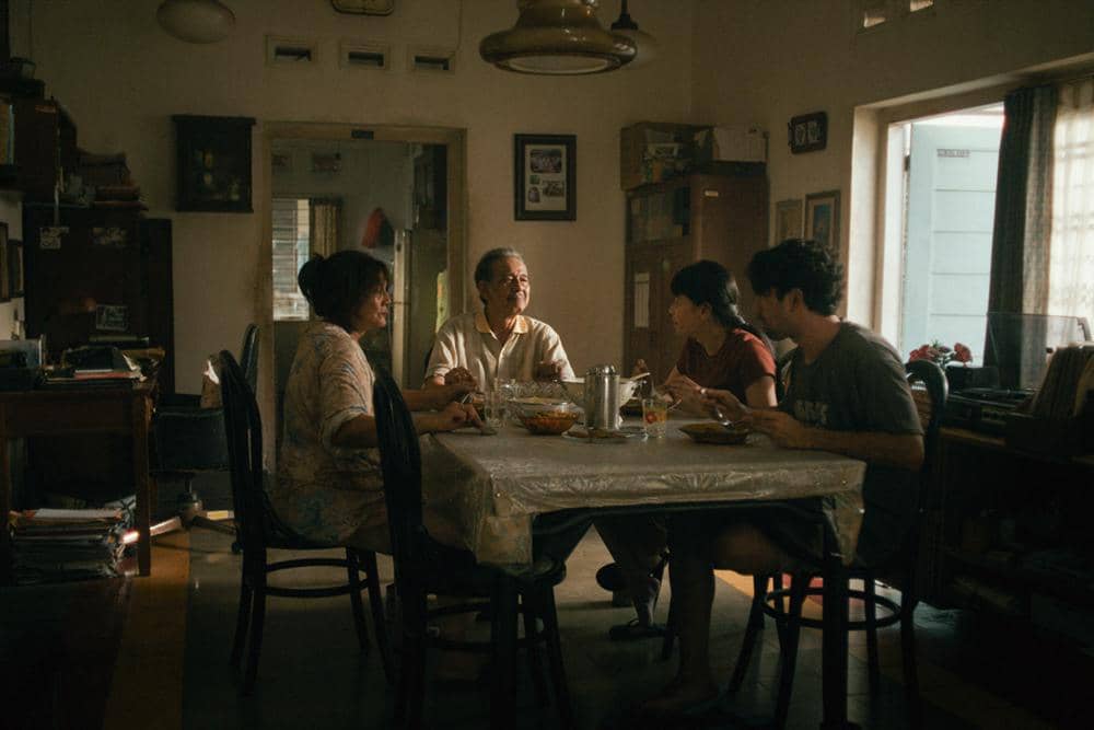 LAUT BERCERITA 3.jpg