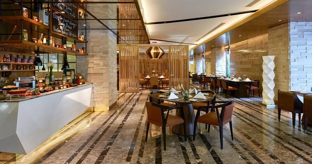 sana sini Pullman Restaurant