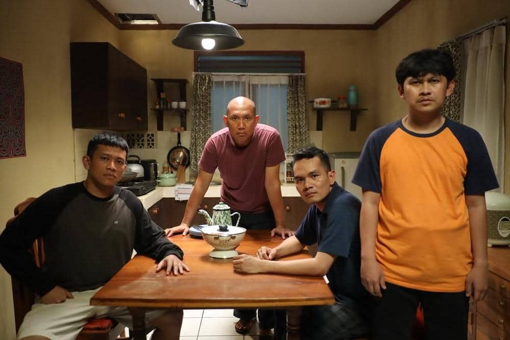 Sejak liat SCENE ITU, lagu ini tak terdengar sama lagi 😔✋🏻.jpg