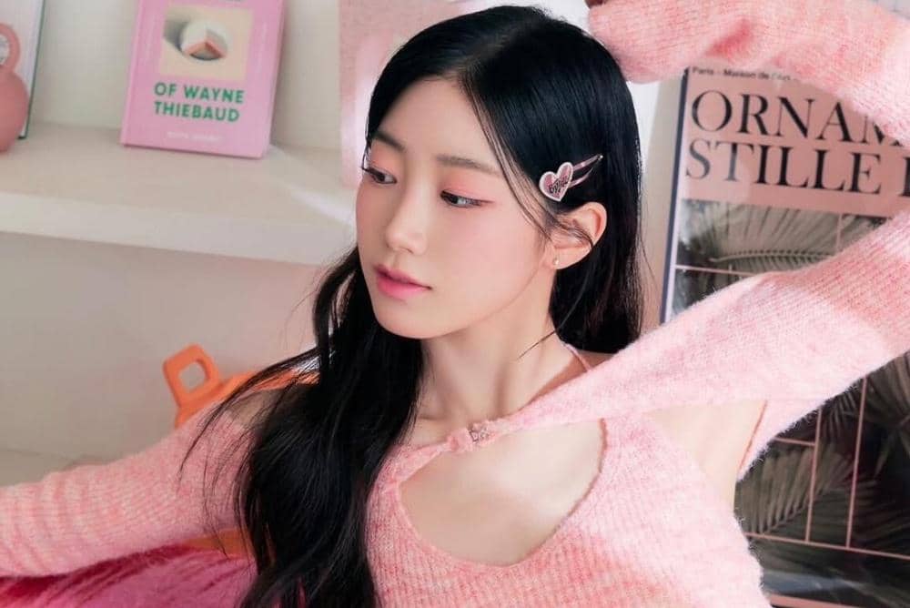 #광고 💗 ETUDE with KAZUHA 🌿7월 5일 에뛰드 인스타그램에서 만나요 🤍 @etudeofficial궁금한 질문은 환영 😎#에뛰드 #ETUDE.jpg