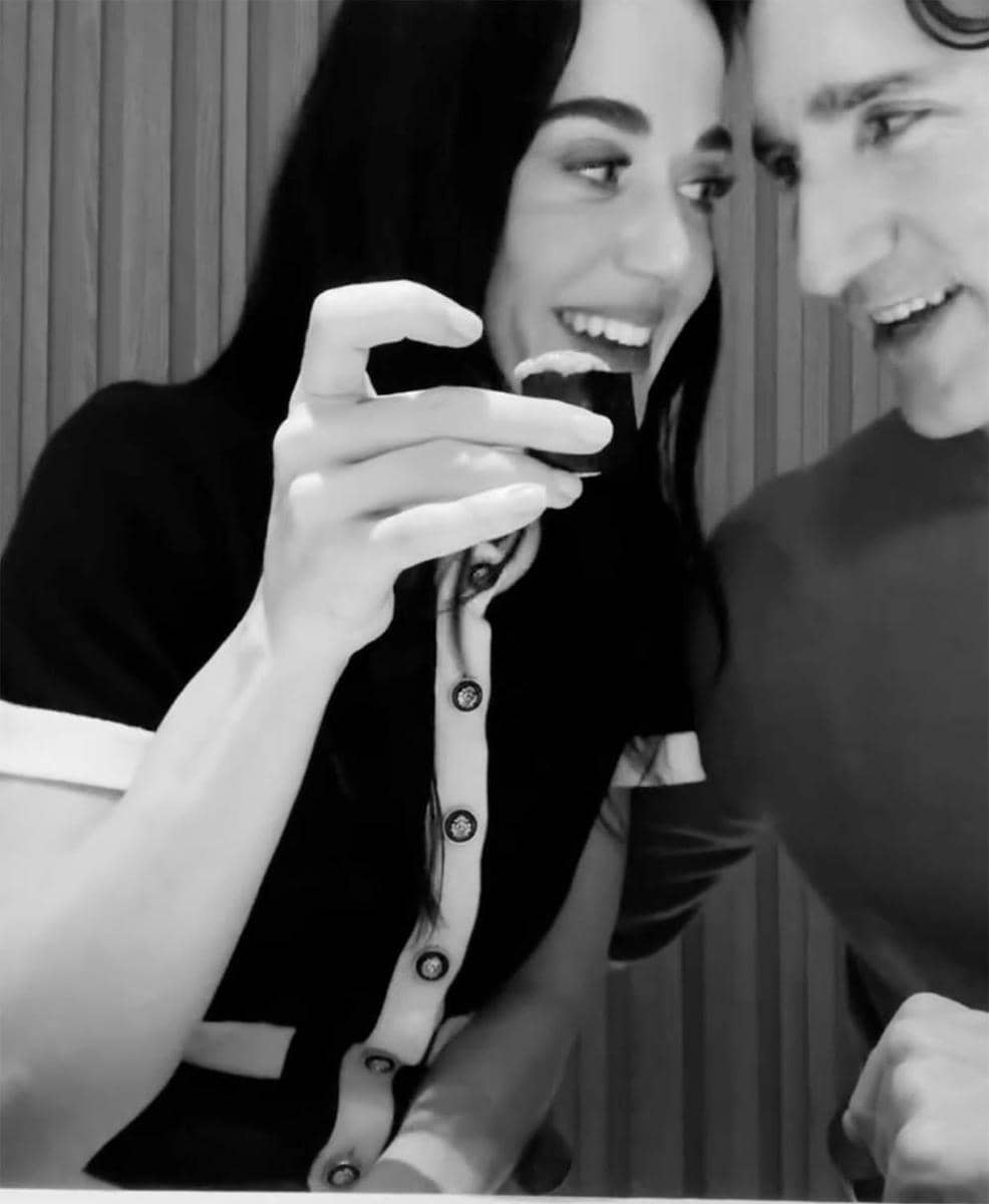 Gaya Pacaran Katy Perry dan Justin Trudeau yang Go Public