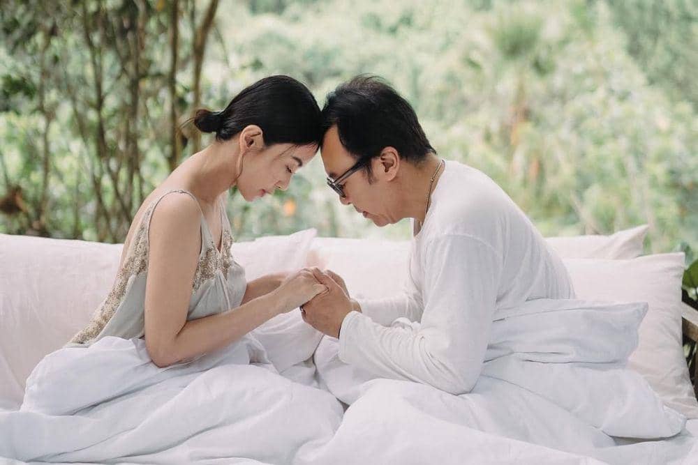 Resmi Putus, Ini Kisah Cinta Ari Lasso dan Dearly Djoshua