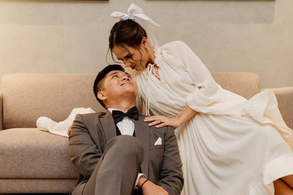 Adegan dewasa ‼️‼️ 🤭 🤭 🫦🫦Venue @iammorrisseyMUA @byrberlianeBaju & aksesoris Abang - @atarax (1).jpg