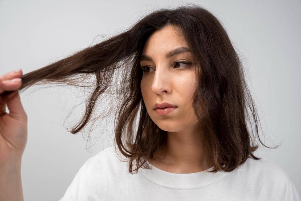 5 Kesalahan Memilih Shampoo yang Bikin Rambut Cepat Lepek