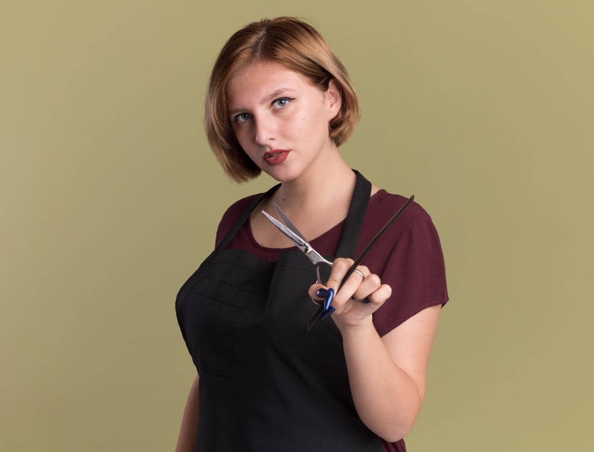 Ilustrasi rambut Blunt Cut