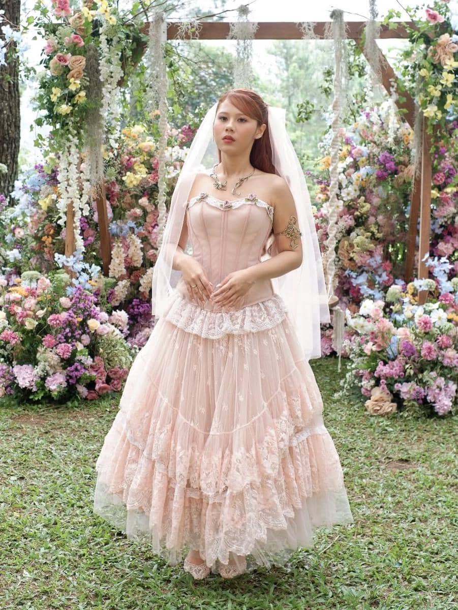 instagram.com/wirantikurniabride