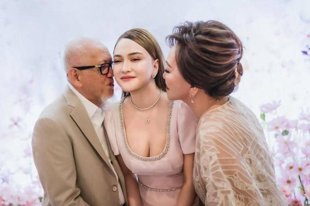 Thankful for this moment.❤️#june23born #38thbirthday #ʙᴇʟᴀᴛᴇᴅʙɪʀᴛʜᴅᴀʏᴅɪɴɴᴇʀ.jpg