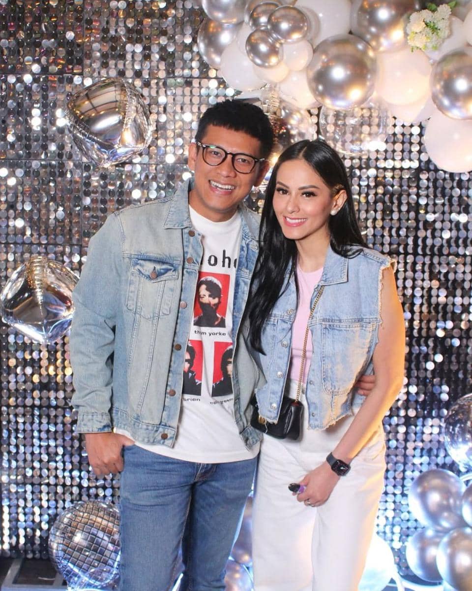 Potret Harmonis Para Pemain Agak Laen 2 Bersama Pasangannya