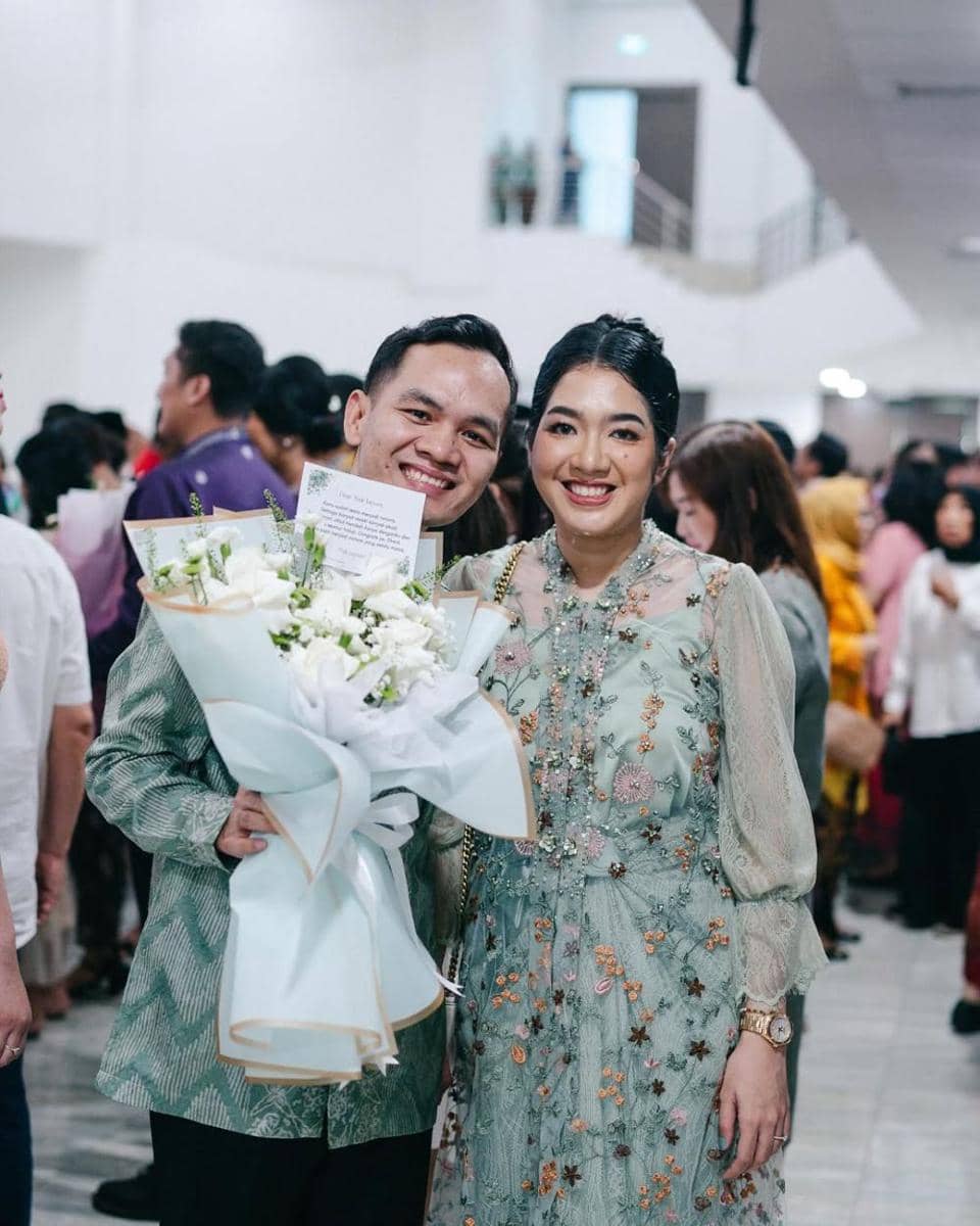 Potret Harmonis Para Pemain Agak Laen 2 Bersama Pasangannya