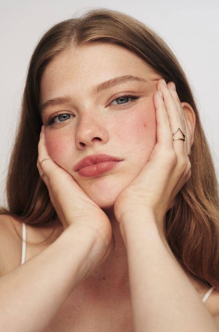 Natural clean makeup