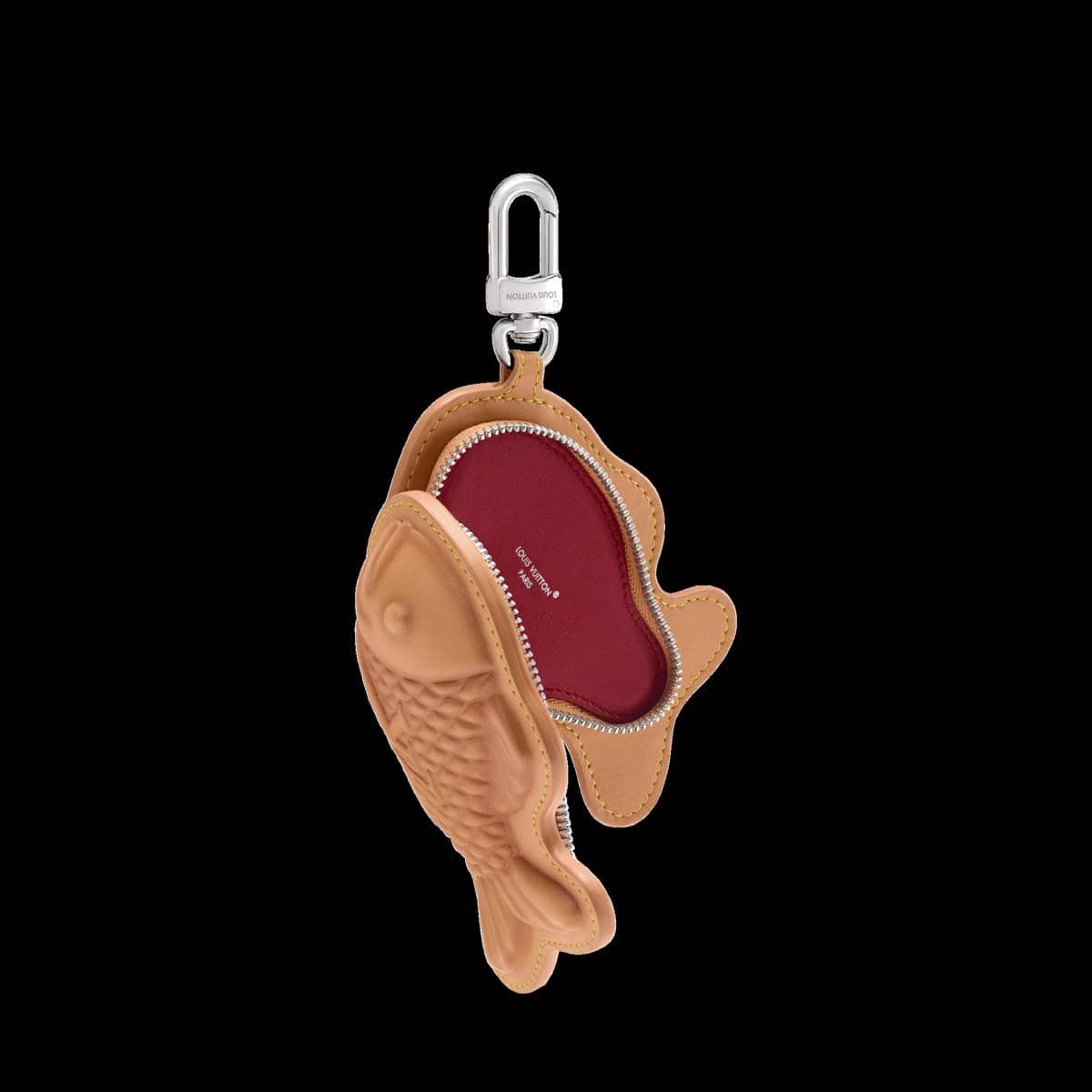 louis-vuitton-lv-taiyaki-bag-charm--M03360_PM1_Side view.jpg