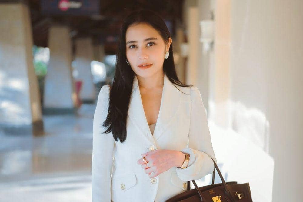Tips Menghadapi Mental yang Lagi Rapuh dari Prilly Latuconsina