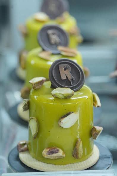 (19) The RR Chocolate Pacific Place.JPG