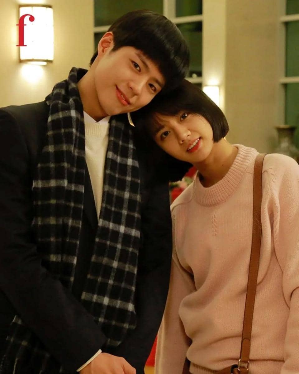 Potret persahabatan Park Bo Gum dan Hyeri