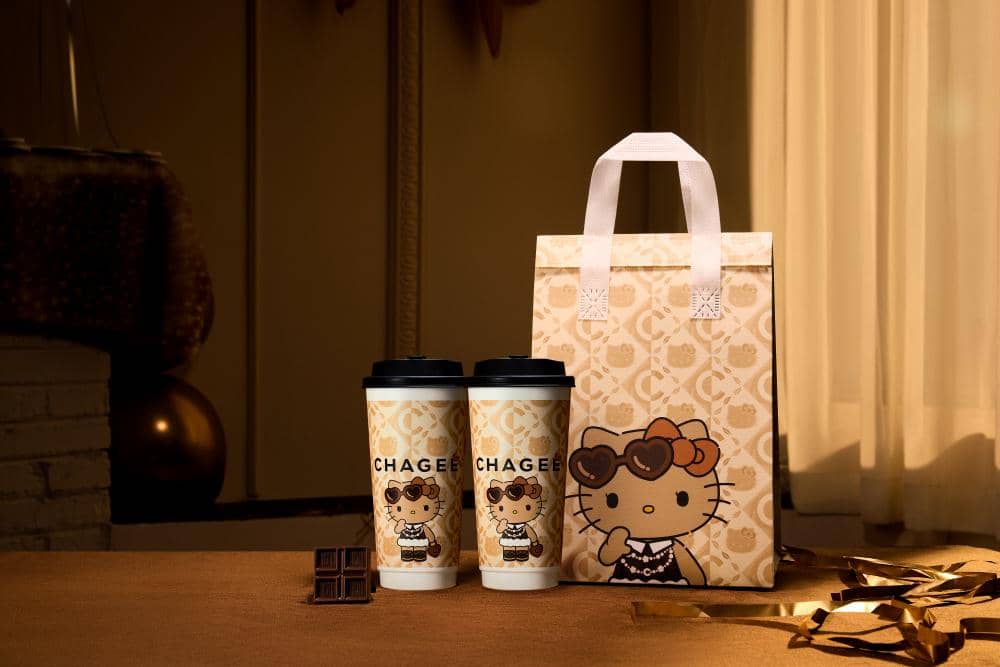 CHAGEE Cocoa Oolong Milk Tea x Tanned Hello Kitty Packaging.jpg