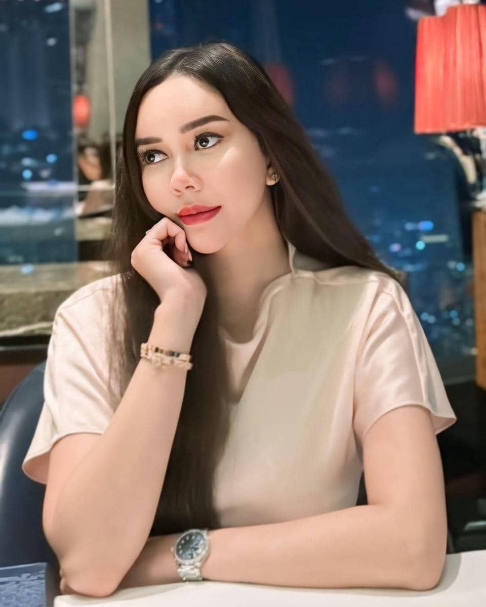  profil dan biodata Aura Kasih