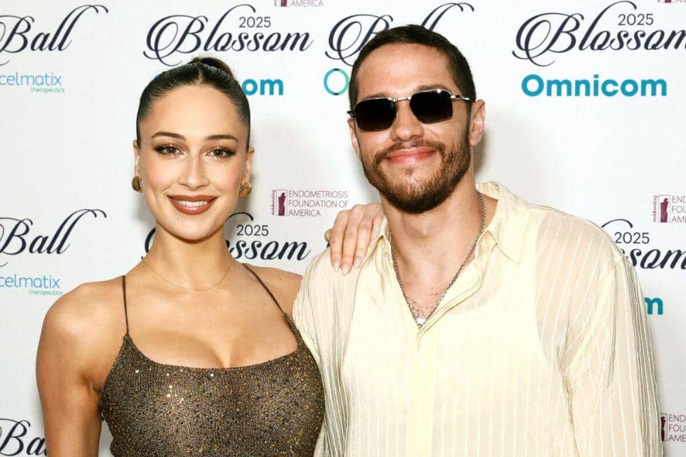 Pete Davidson dan Elsie Hewitt Sambut Kelahiran Anak Pertama