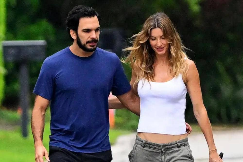 Gisele-Bundchen-and-Joaquim-Valente-Are-Married-After-Nearly-3-Years-of-Dating.jpg