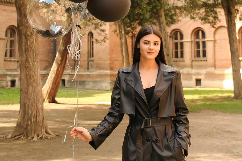 Warna Keberuntungan Shio Babi Tahun 2026