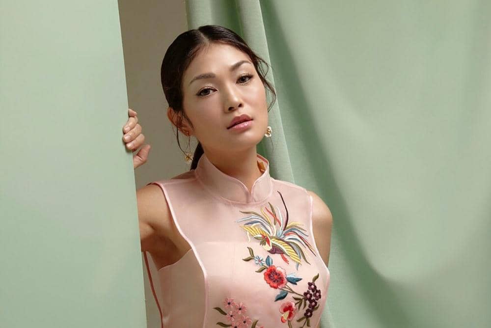 channeling my inner “in the mood of love” thank you @adhikamaxi @sissaeqipao extremely love the .jpg