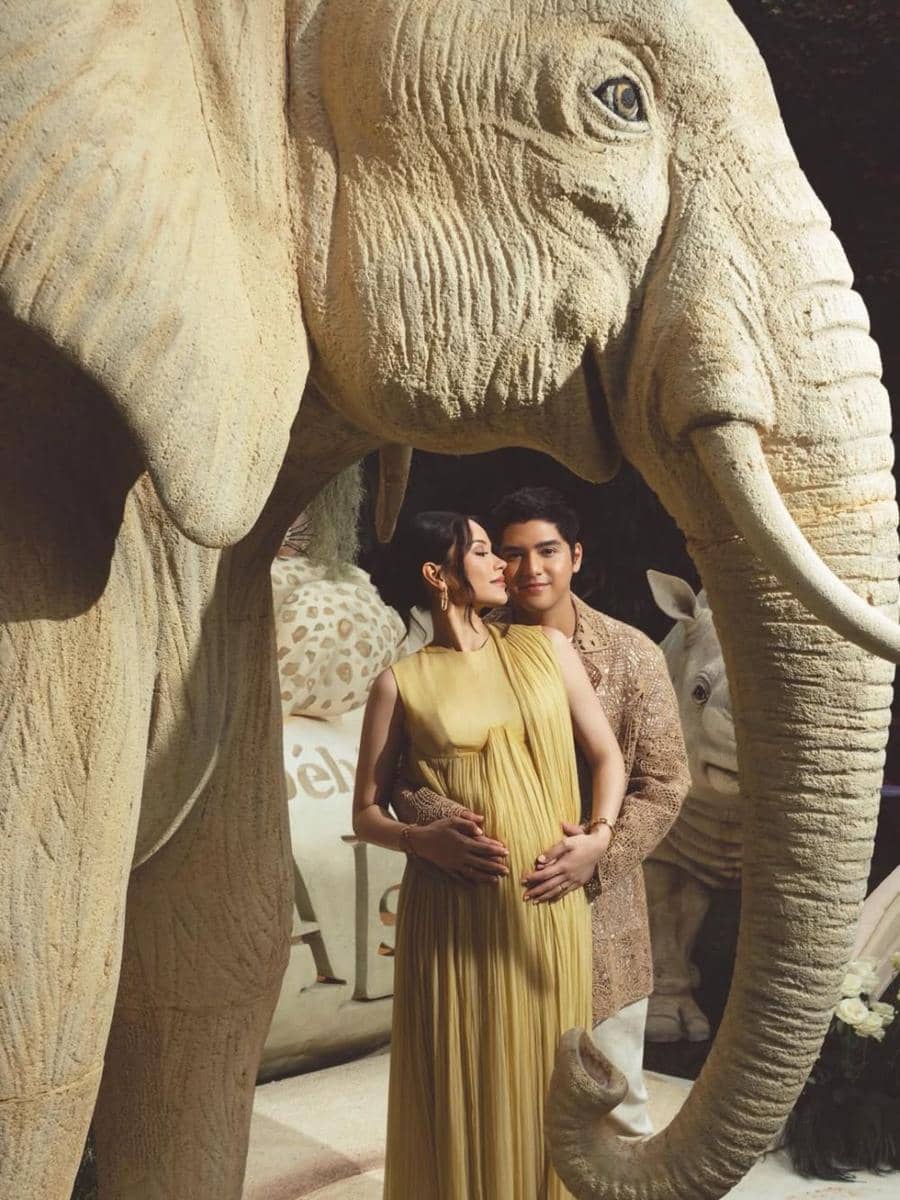 Potret Keseruan Gender Reveal Al Ghazali dan Alyssa Daguise