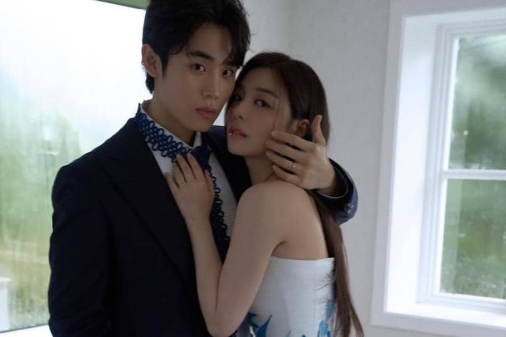 즐거운 설연휴 보내세요~! ㆍPhoto. #꼬모스튜디오 #일드한남 @ccomostudio_official @ile_de_hannam ㆍDress. #브라이덜공 #핑크공브.jpg