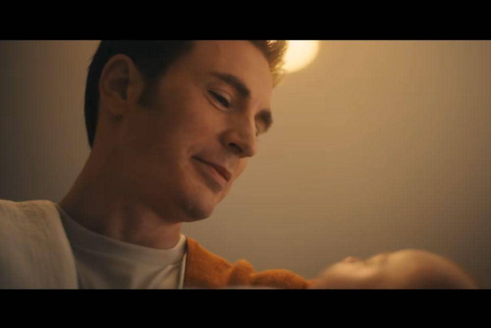 Steve Rogers (Chris Evans)