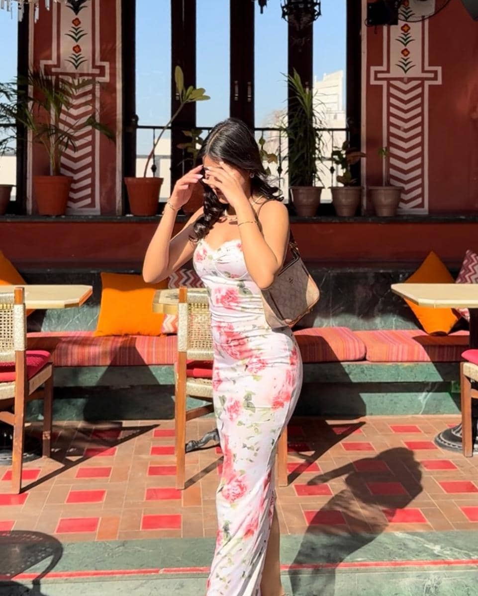 Dress says it all ✨ #photoofday #photograph #pinterest #pinterest #pinterestgirl #pinterestinspi.jpg