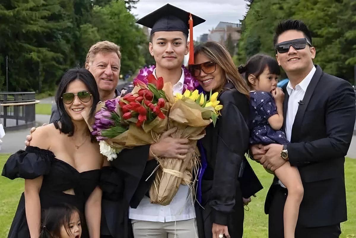 Fakta Keluarga Boy William