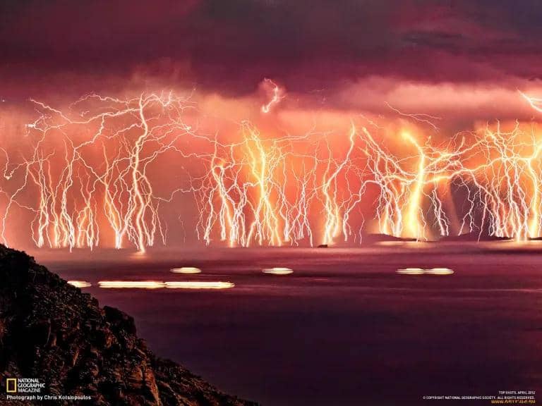 Maracaibo_Lightning_National_Geographic_Magazine.jpg