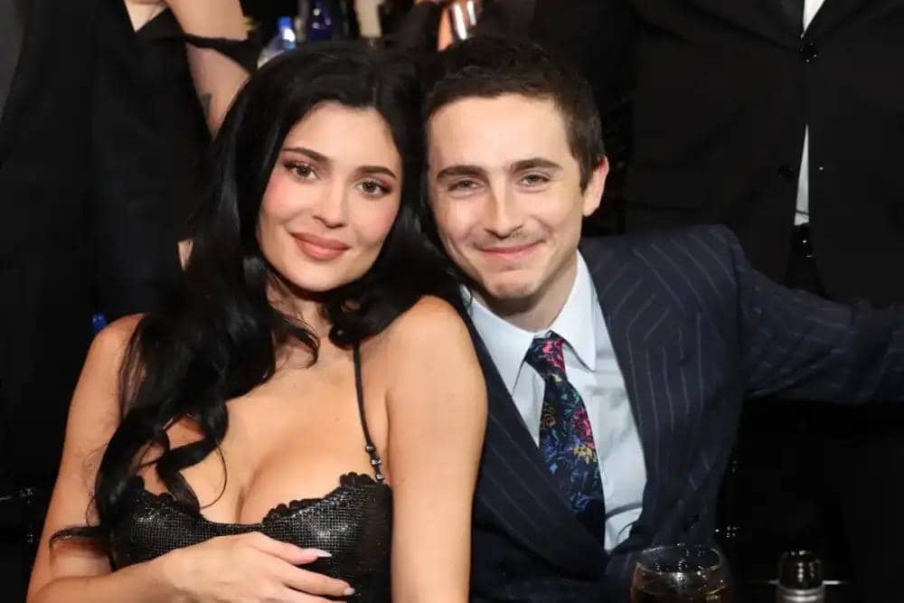 GettyImages-2254688137-kylie-jenner-timothee-chalamet (1).jpg
