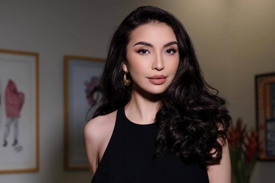 profil Manohara Odelia Pinot