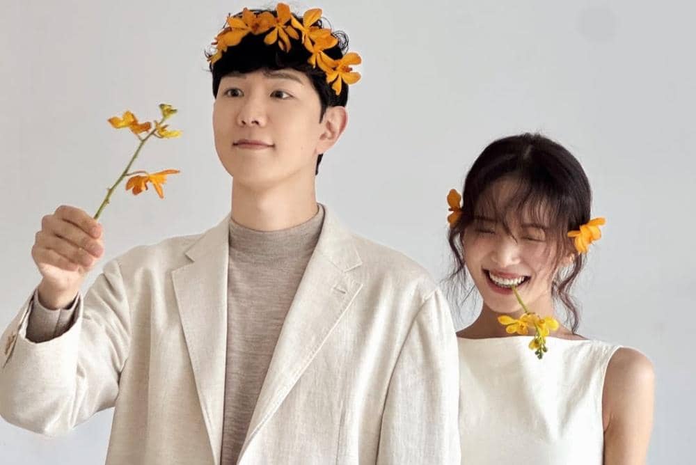 저에게 좋은 소식이 생겼어요.재작년의 어느날 심하게 마음이 요동치는 사람을 만났습니다. 우연인 것만 같았던 모든 일들이 뒤돌아보니 필연처럼 여겨지고, 사소한 것일수록 달려.jpg