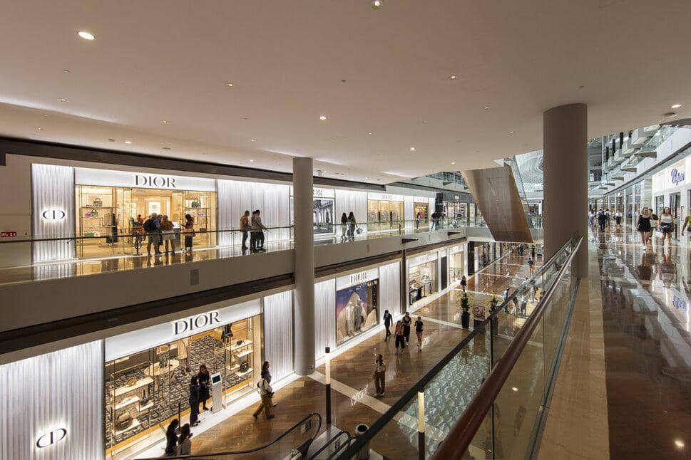 The Shoppes at Marina Bay Sands is home to a grand assembly of 19 duplexes_1.jpg