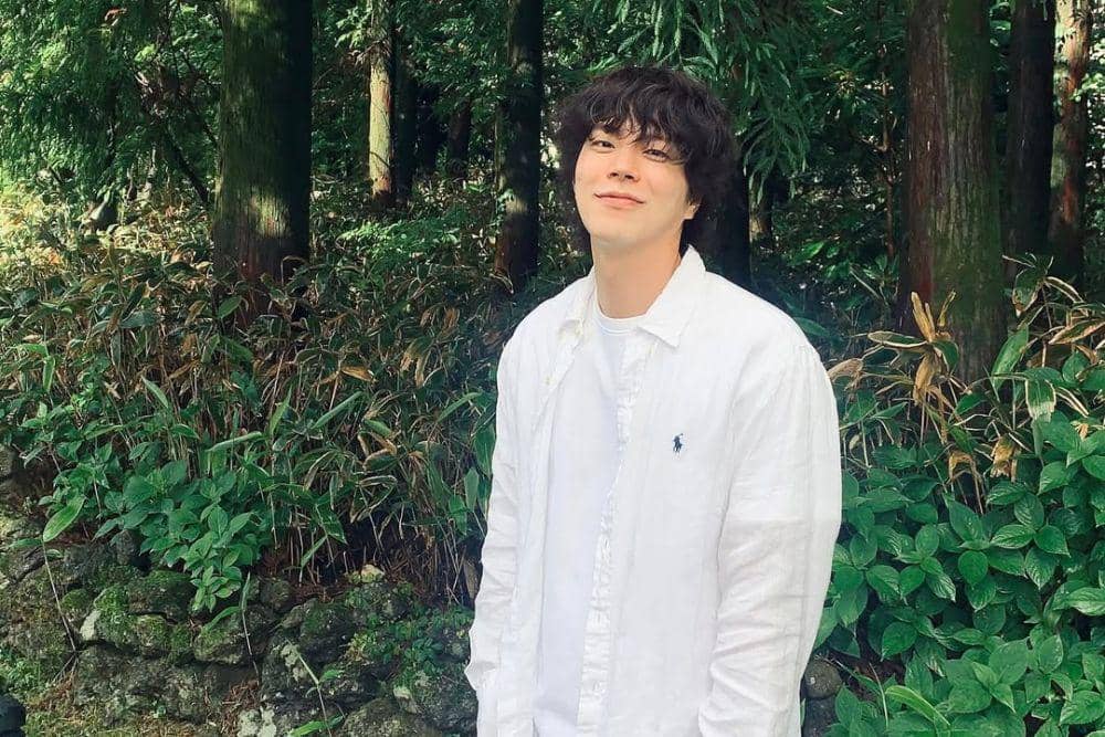 Fakta Asmara Hong Jong Hyun