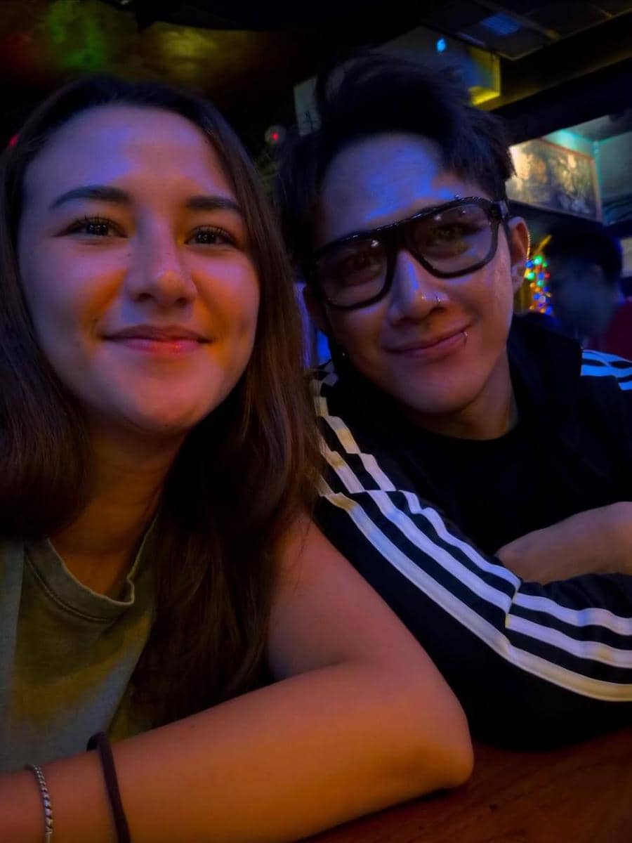 Potret Persahabatan Dahlia Poland dan Dicky Prasetya