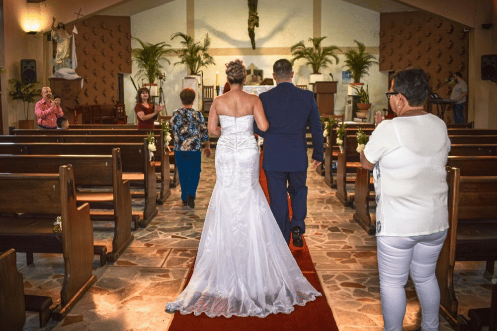 Ilustrasi pernikahan Katolik (pexels.com/aleinad_0222)