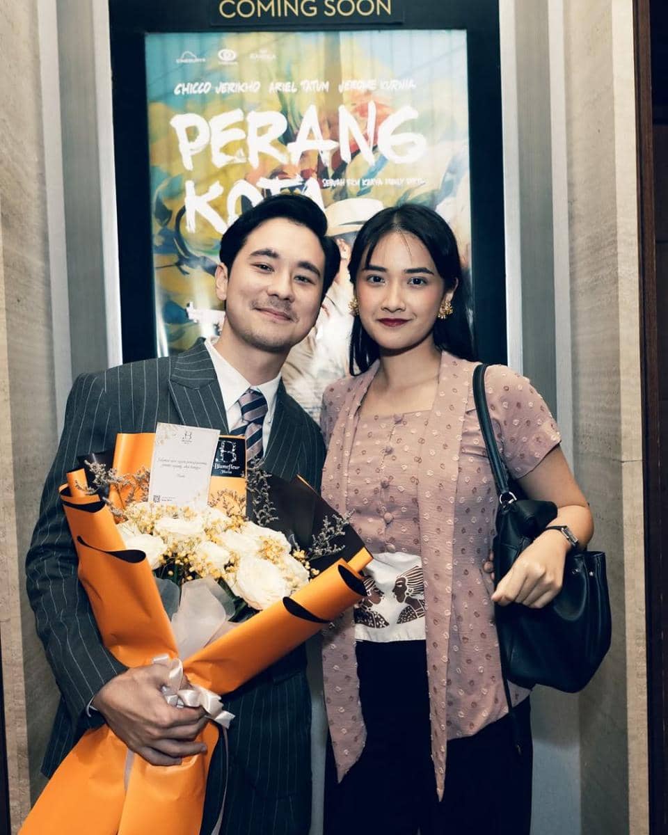 Potret Mesra Jerome Kurnia dan Nadya Arina