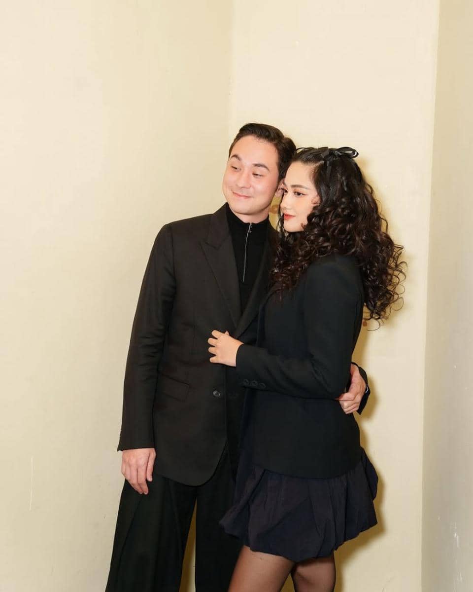 Potret Mesra Jerome Kurnia dan Nadya Arina