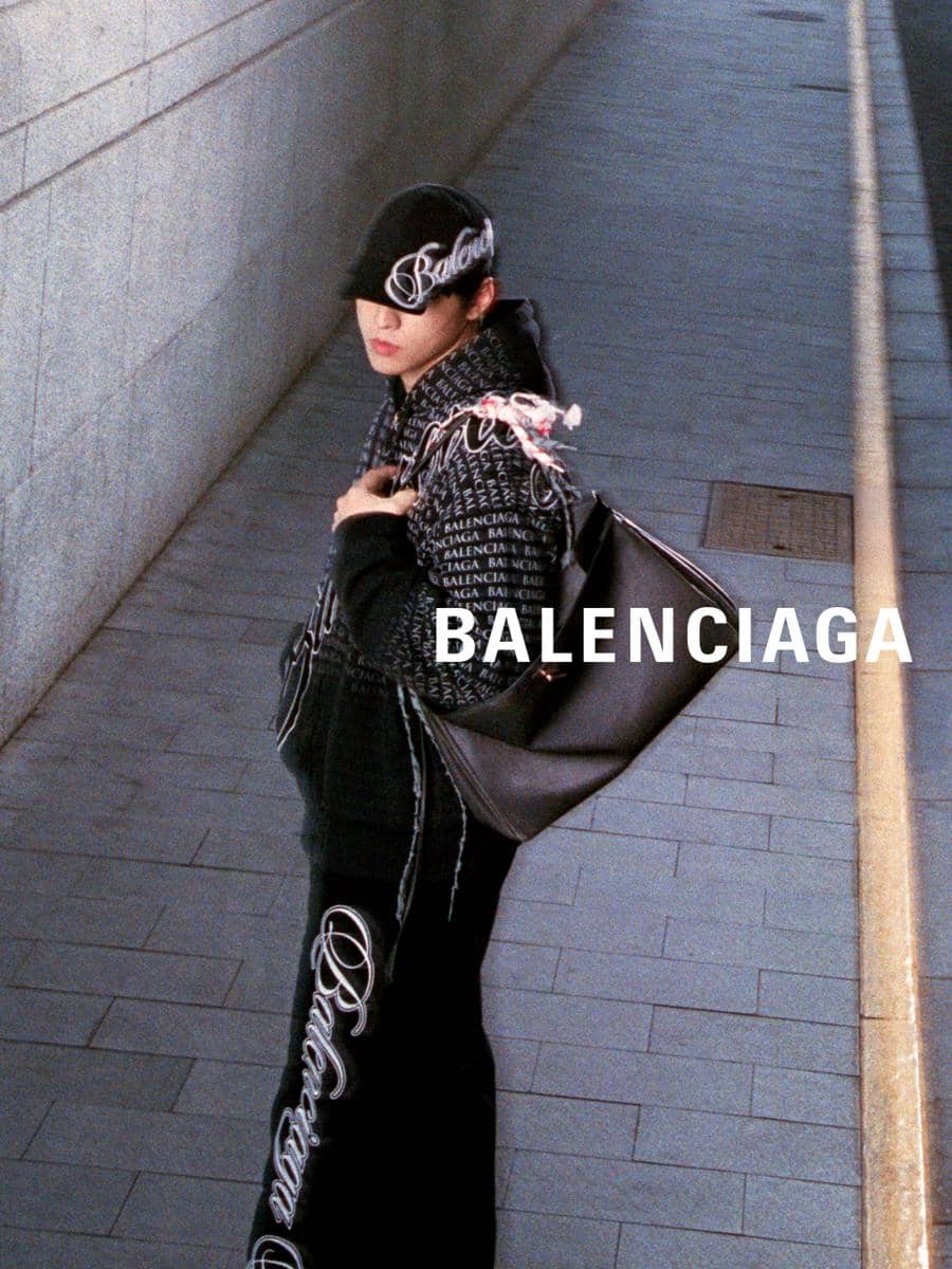 BALENCIAGA NEW YEAR SERIES 26 JM LOOK LOGO IMAGE 3.jpg