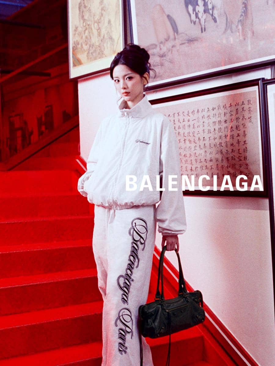 BALENCIAGA NEW YEAR SERIES 26 YANG CHAOYUE LOOK LOGO IMAGE 7.jpg