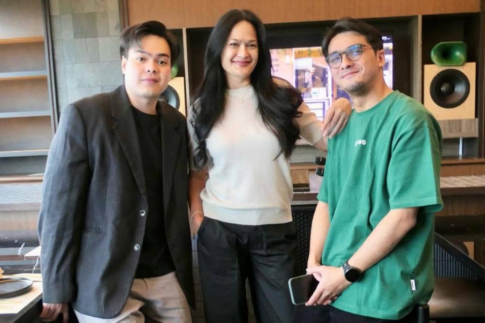 Inilah anak-anak aku, @rickyharun dan @jejesoekarno jika di mana mereka lelah, tidak pernah mene.jpg