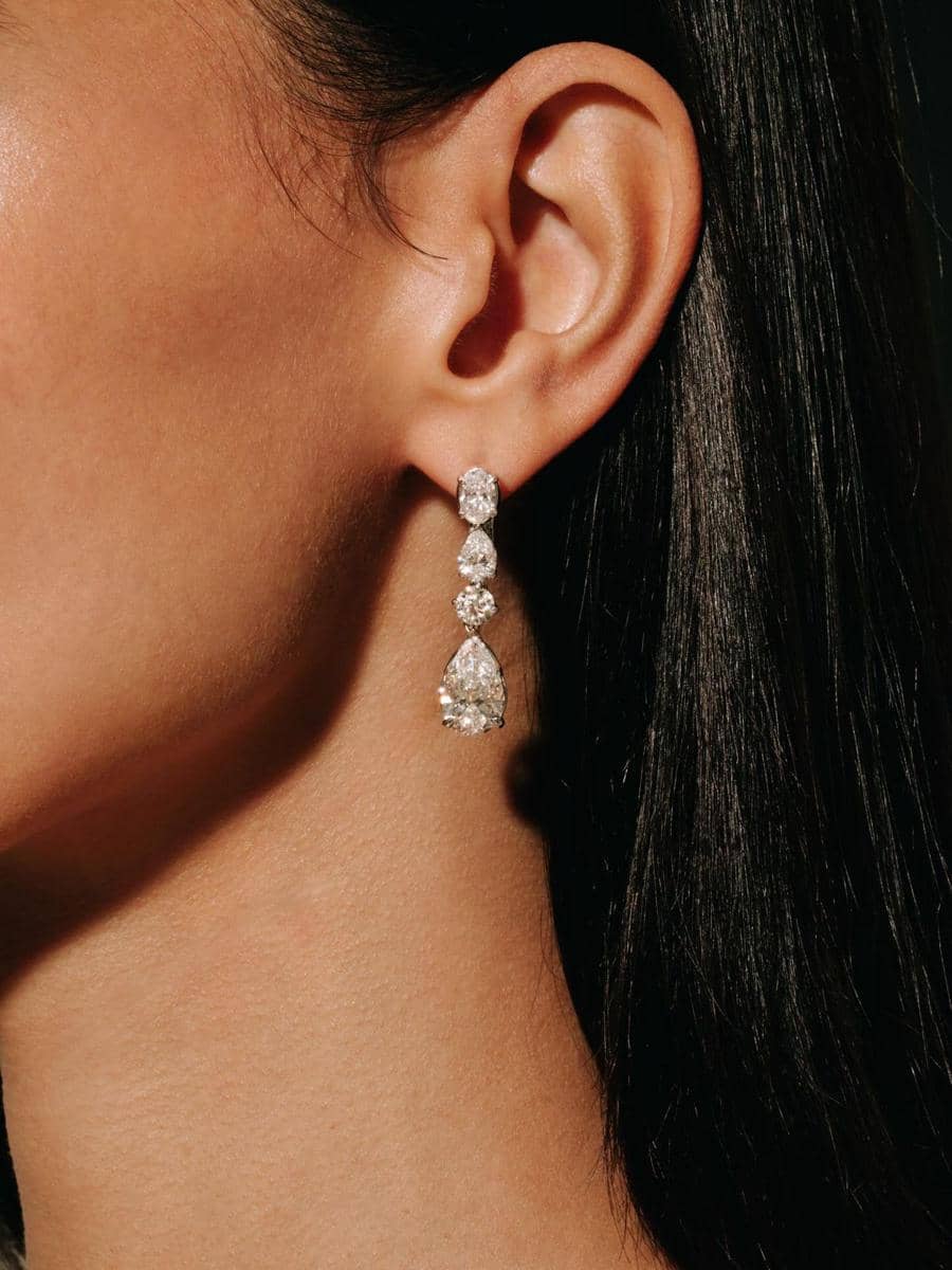 Anting Diamond dangle