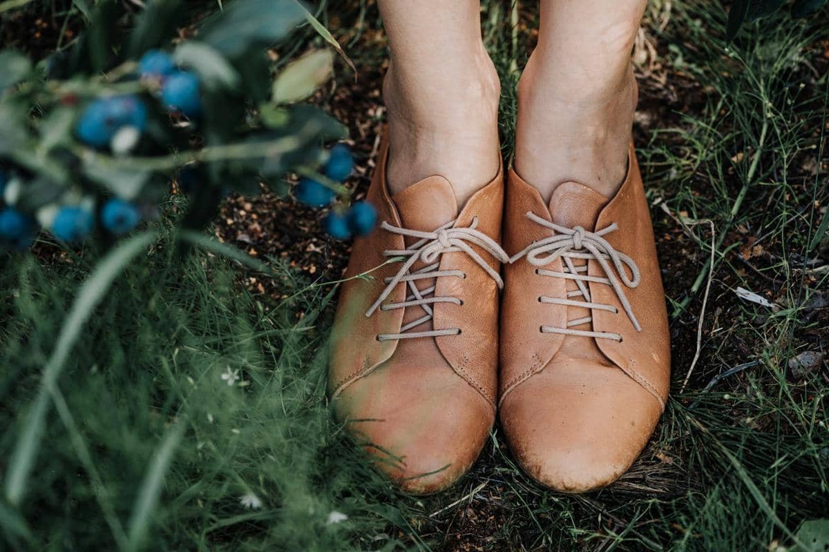 ilustrasi sepatu wanita