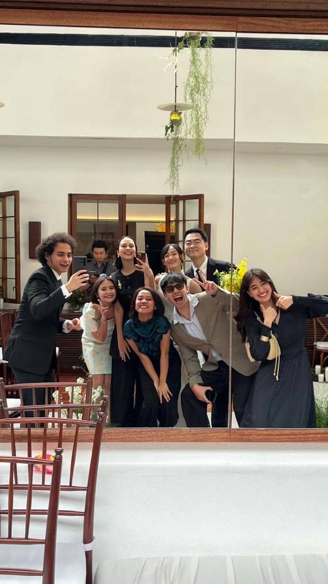 Artis di pernikahan Shindy Huang dan Hadi Ismanto