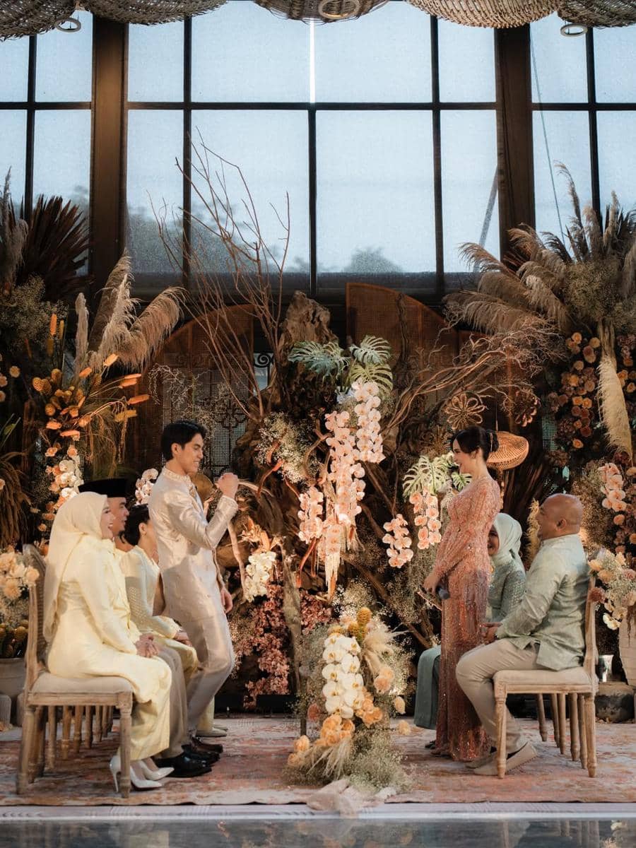 Even after the proposal, our hearts felt complete celebrating this engagement. Bringing our fami-2.jpg