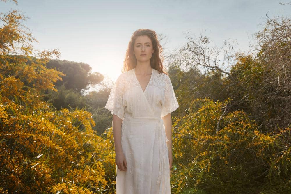 ilustrasi perempuan sedih (freepik.com/freepik)